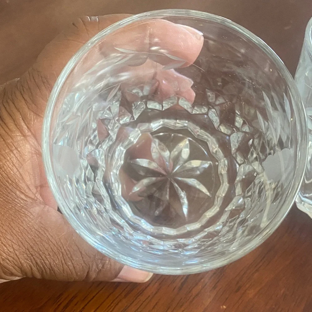 Elegant Clear Glass Tumbler Set